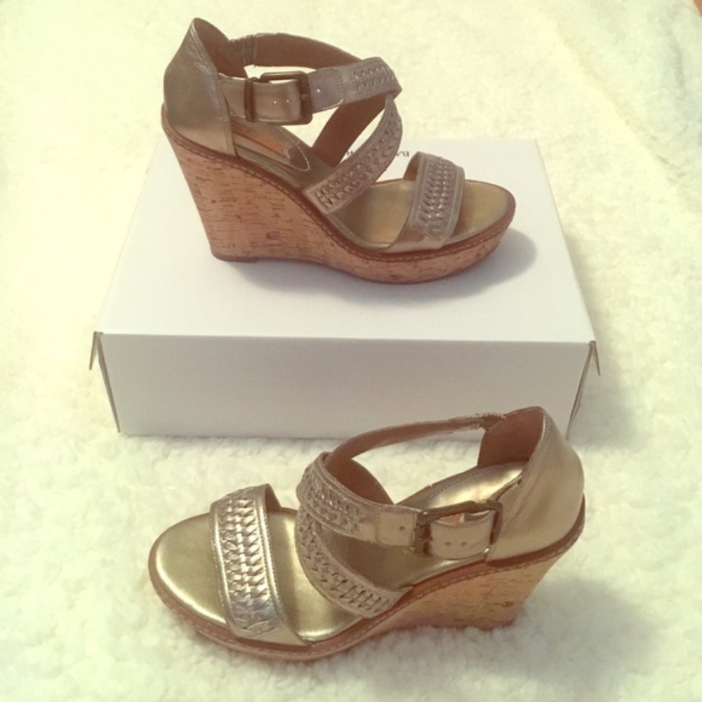 Banana Republic 'Loredo' Wedge Sandals (9.5)